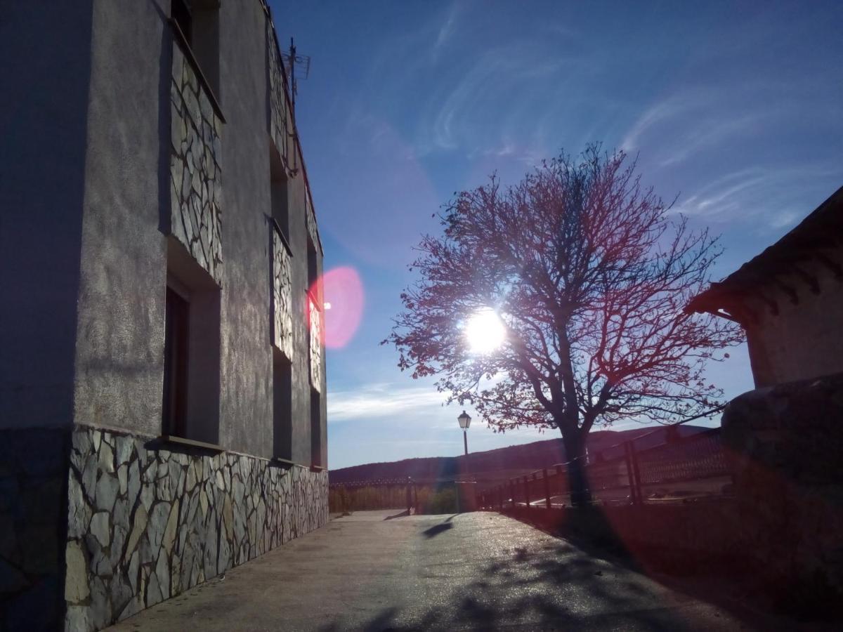 Albergue Turistico Tierras Altas Fuentes de Magana Exterior photo